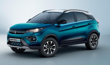 Tata Nexon EV (facelift) teased, to debut on September 7