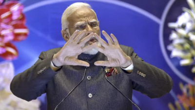 Ensure made-in-India vehicles running across globe, says PM Modi