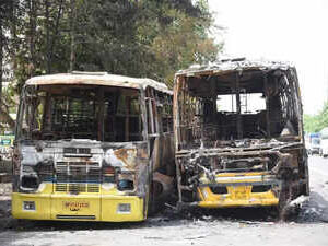 Driver cooking in bus dies in blaze