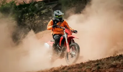 Ducati Desmo450 MX: Review Image Gallery