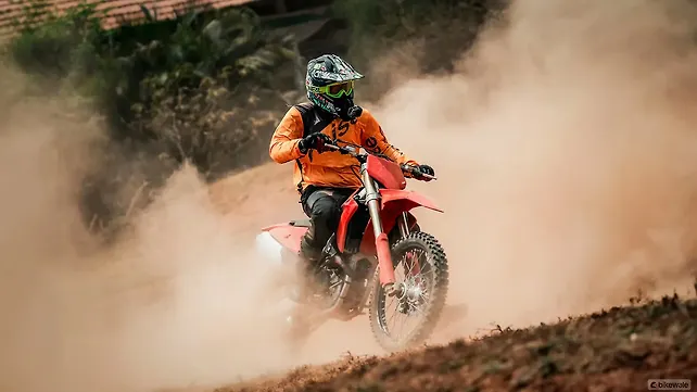 Ducati Desmo450 MX: Review Image Gallery