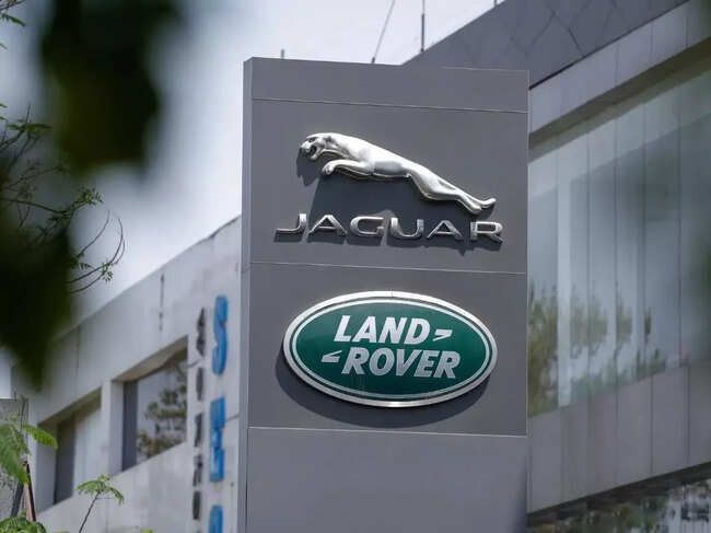 Jaguar Land Rover says CEO Adrian Mardell to step down