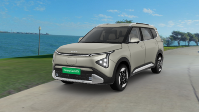 Kia Carens Clavis EV is offered with two battery pack options. But the base variant is available only with the smaller battery pack.