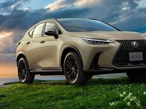 Lexus NX 350h Overtrail comes with higher ground clearance when compared to the standard model.
