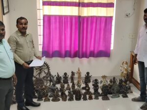 Election flying squad seizes 53 idols near Tiruvannamalai