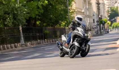 2026 Yamaha Tricity 300 Scooter with Airbag Unveiled