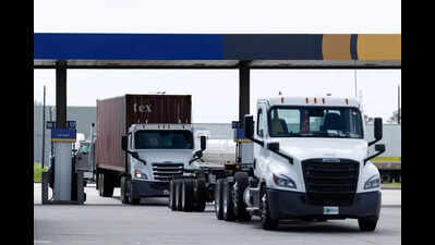 Rights groups file plea for pause on cancellations of US commercial driver licences