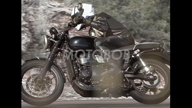 Triumph Bonneville 350 Spied Testing for the First Time