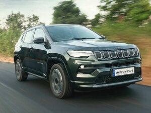 Jeep Compass is powered by a diesel engine only. There is no petrol on offer.
