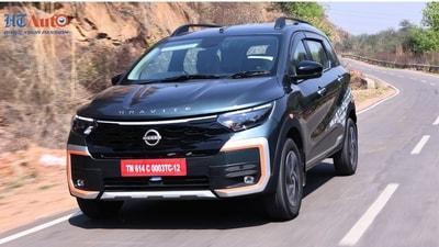 Nissan offers a wide range of accessories for the Gravite MPV.