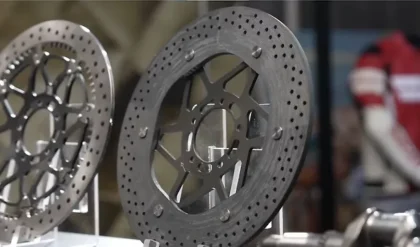 Brembo Hyction Carbon Ceramic Disc Redefines Braking for Superbikes