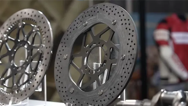 Brembo Hyction Carbon Ceramic Disc Redefines Braking for Superbikes