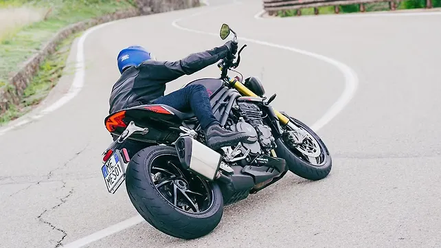 New Metzeler SPORTEC 01 Range for Both Road and Track Use