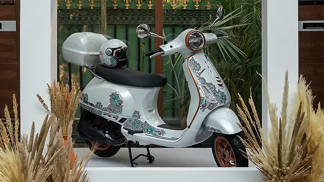 Vespa Tech 80th Special Edition Unveiled