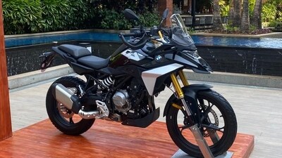 The BMW F 450 GS can be customised with multiple official accessories covering protection, touring and rider comfort.