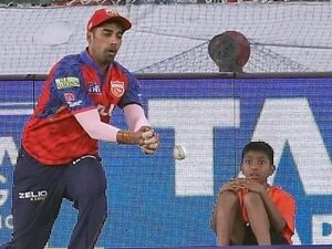 Punjab Kings' Shashank Singh drops a catch vs SRH. (ANI Picture Service)