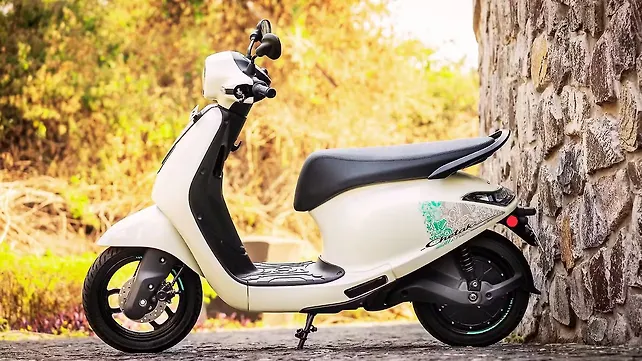 Subsidy Cap and Buyer Pause Trims April Electric Two-Wheeler Sales