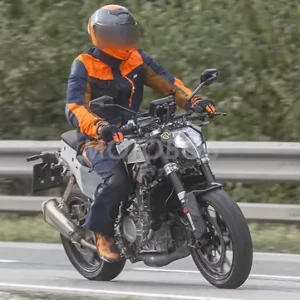 New KTM Duke Twin-cylinder Bike Spied Testing Again