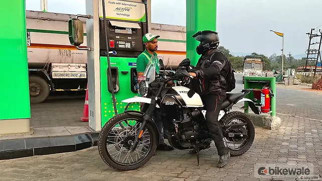 Petrol and CNG Prices Hiked in India by upto Rs. 3 per Litre