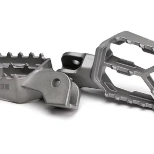 Akrapovic Now Offers Titanium Footpegs