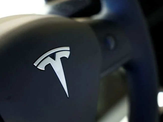Tesla Introduces 2026 Model Y Premium Rear-Wheel Drive in India with Enhanced Design, Technology, and Interior Elegance