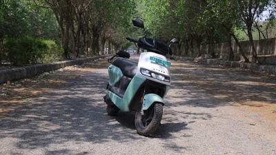 Ather Rizta is based on the same platform as the 450X, but it looks radically different.