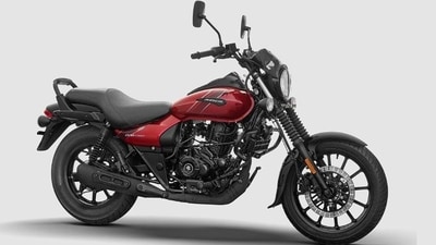 Bajaj Avenger Street 220 shares its engine with the Pulsar 220 F.