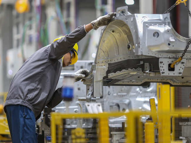 India set to approve $370 million Chinese-linked auto investment, first in nearly a decade