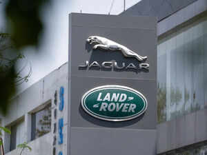 JLR sets out path to double-digit revenue growth through greater propulsion flexibility, North America push