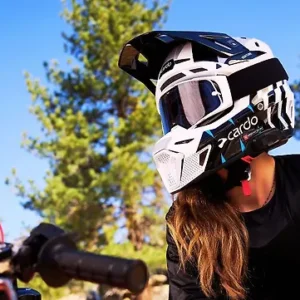Cardo Venture Released as World’s First Off-Road Helmet with Comms