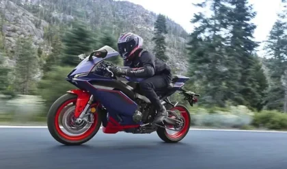 Yamaha R9 Gets a New Colour Scheme in the US