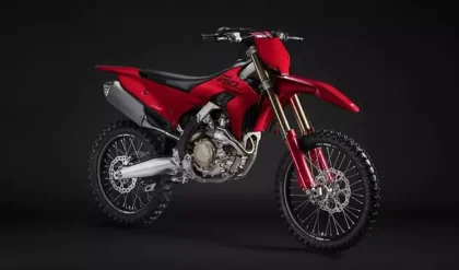 Ducati Desmo250 MX is a Serious Single Cylinder Motocross