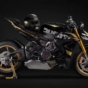 Ducati Streetfighter V4 S Collezione 100: Image Gallery