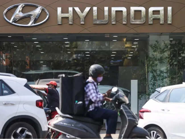 Hyundai Motor's South Korean union approves strike action over stalled wage talks