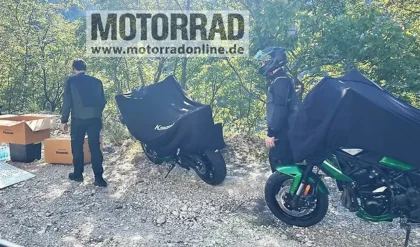 Upcoming Kawasaki Versys 900 Spotted Testing Abroad